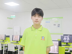 【我來(lái)新華上學(xué)啦】馬嚴(yán)濱：勇于選擇，在武漢新華找到努力的方向